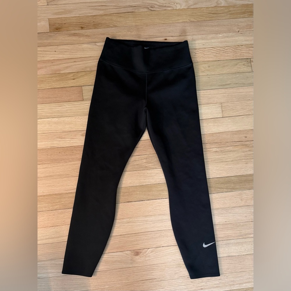 Women’s Nike Dri-Fit leggings